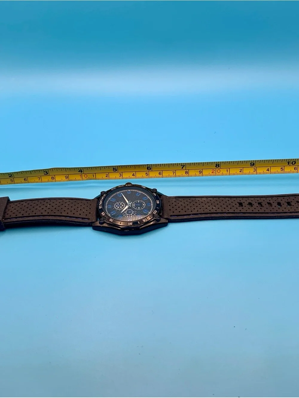 Men’s 2306T Sport Quartz Wristwatch Rubber Strap Faux Subdials Working New Batt